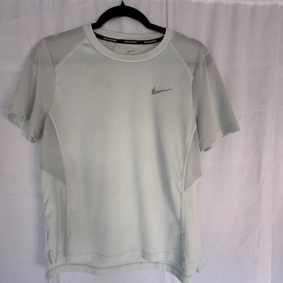 Nike Tops - Nike Dri Fit Size M Womens Mint Green Workout top - 0312